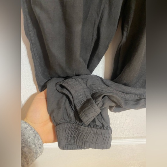 Aritzia Talula Long Sleeve Pant Elastic Waist Button Up Pockets Jumpsuit Romper - Picture 7 of 12